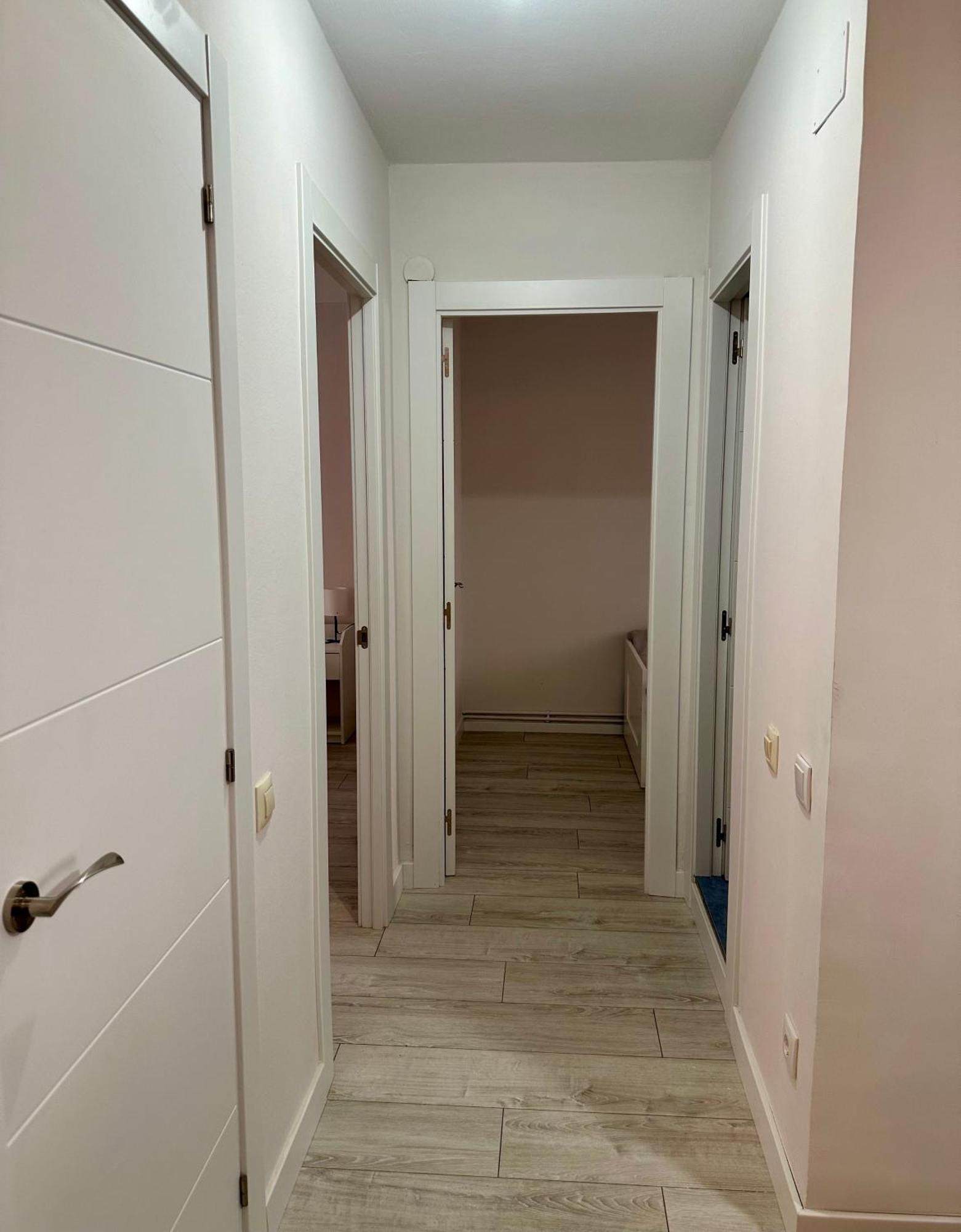 Cozy Flat 5 Mins From The Beach Хихон Экстерьер фото